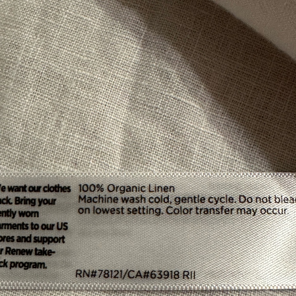 Eileen Fisher High Collar Organic Linen Jacket
NWT in White - Picture 12 of 13